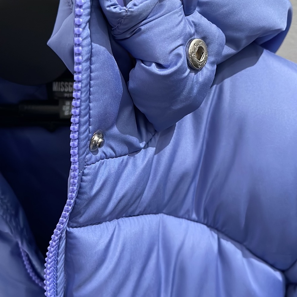 📦 MOVING SALE 📦 Missguided Hooded Puffer Jacket - Picture 10 of 10